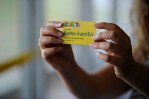 Bolsa Família: R$ 13 bilhões e 690 mil novas famílias incluídas em 7 meses, a 4 meses da eleição