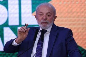 Lula oficializa 7ª pré-candidatura ao Planalto em convenção agendada para agosto
