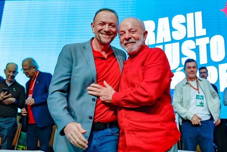 Lula enfrenta desafio em Minas: estratégia eleitoral do PT emperra com ex-prefeita de Contagem