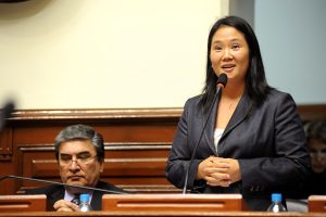 Keiko Fujimori Vence Eleições Peruanas na Quarta Tentativa, Marcando Retorno do Fujimorismo ao Poder