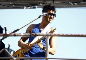 Prefeito chama Gusttavo Lima de 'ladrão' por show cancelado e artista acusa 'cárcere privado'