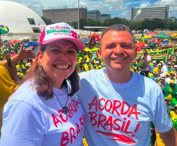Ex-assessor de Bia Kicis, Evandro Araújo lança pré-candidatura à Câmara Legislativa do DF com apoio de peso