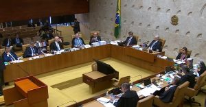 Fim da 'aposentadoria-prêmio'? STF revisita punição máxima para juízes em embate com a PGR