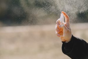 Liberdade Feminina: Senado aprova spray de pimenta para defesa pessoal de mulheres