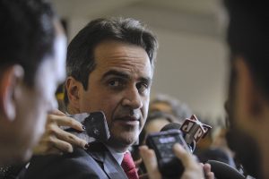 PF revela que Vorcaro financiou viagens de luxo e deu cartões a Ciro Nogueira em 'relação instrumental'