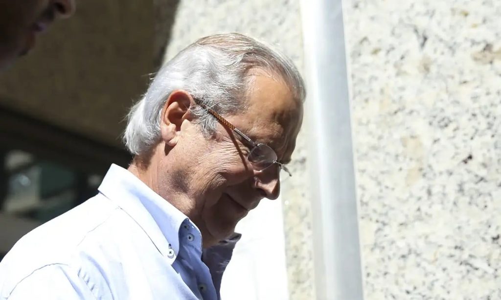 José Dirceu se torna sócio de banca de advocacia que o defendeu na Lava Jato