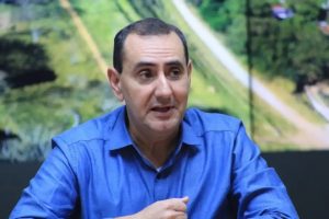 Câmara de São José dos Campos cobra prefeito por 'nepotismo afetivo' e viagens de servidora