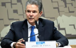 Comissão de Agricultura do Senado cancela depoimento de ministro André de Paula