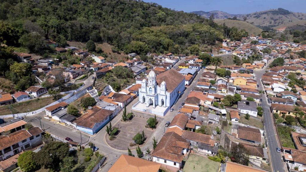 Cidade na Serra da Mantiqueira é eleita a 6ª melhor do Brasil para morar e registra cinco anos sem homicídios