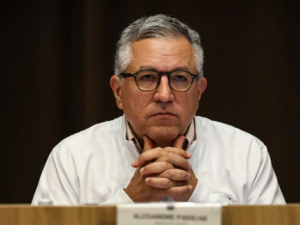 Deputado aciona TCU contra ministro da Saúde por inclusão controversa de vacina do Butantan no SUS