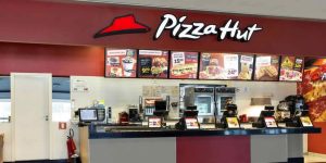 Pizza Hut é vendida por US$ 2,7 bilhões após desafios no mercado global