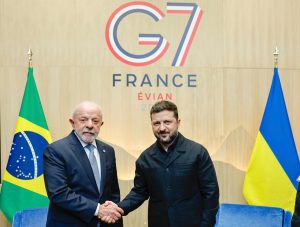 Lula se reúne com Zelensky em cúpula do G7 e afirma que presidente ucraniano quer a paz