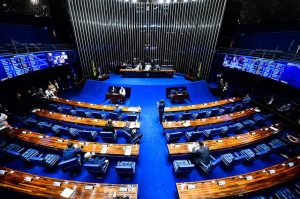 Senado aprova inclusão de educação política obrigatória nas escolas: entenda a mudança na LDB