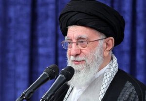 Irã tenta forjar unidade com funeral de Khamenei após 4 meses de sua morte