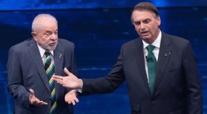 Lula concedeu menos da metade das entrevistas de Bolsonaro nos primeiros três anos e meio de governo