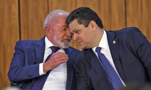 Alcolumbre adia pautas-chave do governo Lula e dificulta avanço legislativo antes do recesso