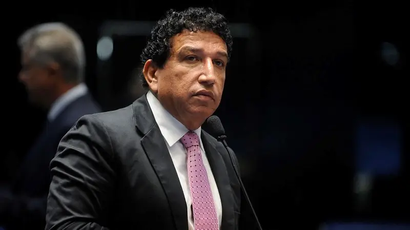 Magno Malta exige votação urgente para regulamentar educação domiciliar e cita insegurança jurídica de famílias