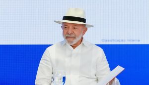 Lula inaugura túnel da Transposição sem água e critica 'papagaiada' da lei eleitoral