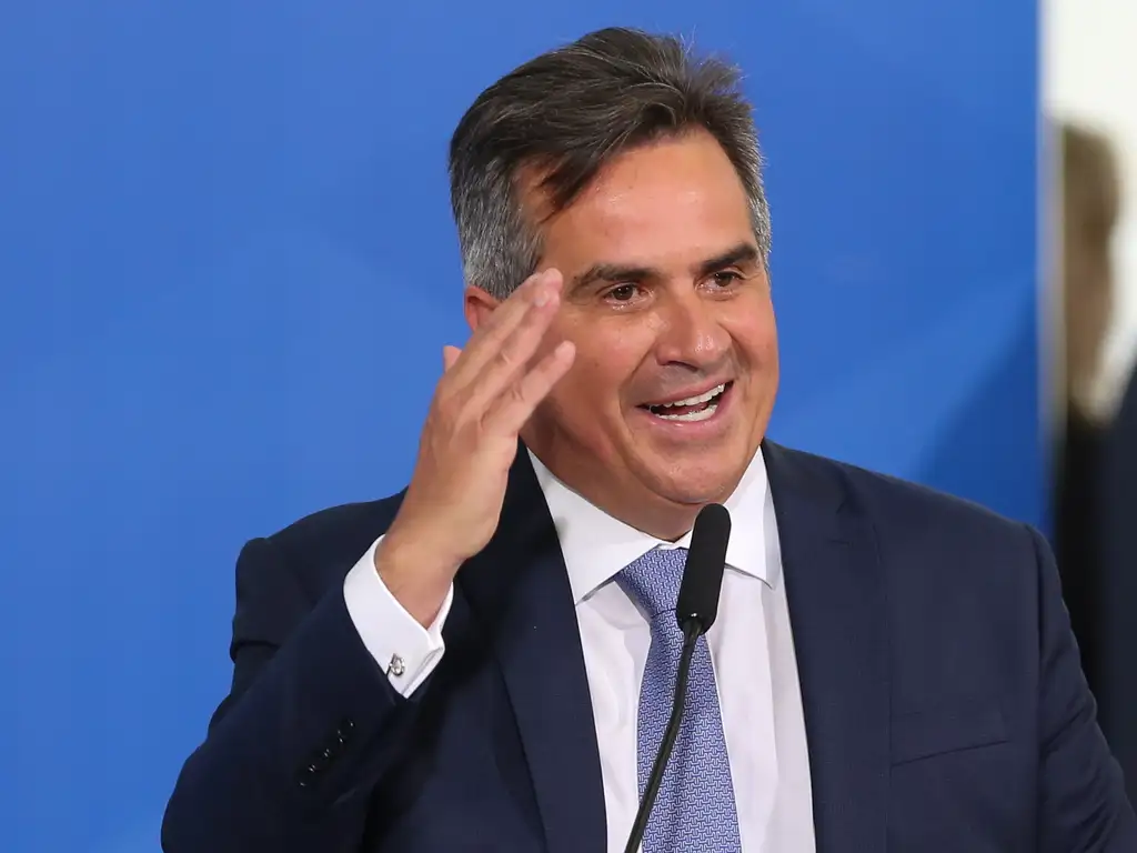 Ciro Nogueira elogia Lula em meio a acusações na Operação Compliance Zero e caso Master