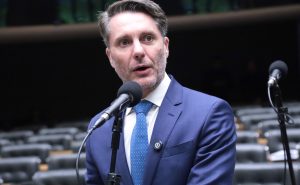 Justiça anula eleição e afasta Alex Manente da presidência do Cidadania em reviravolta política