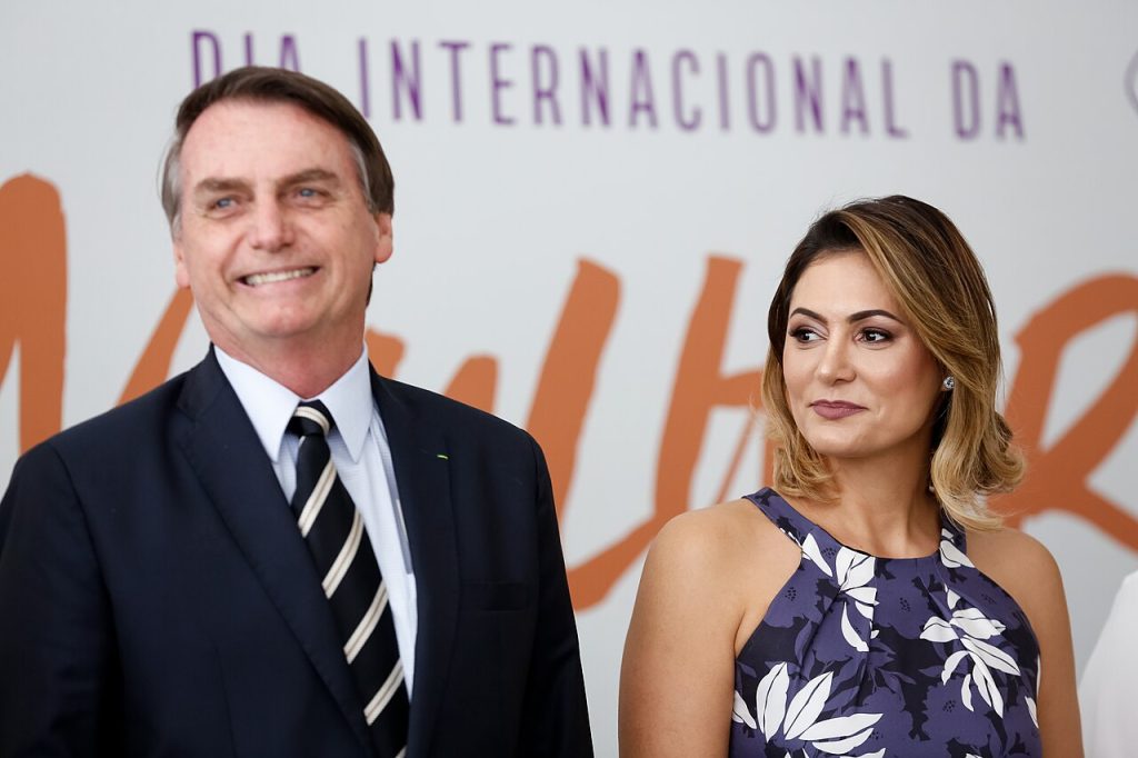 Governadora do DF aposta em Michelle Bolsonaro como candidata ao Senado e prevê anúncio em agosto