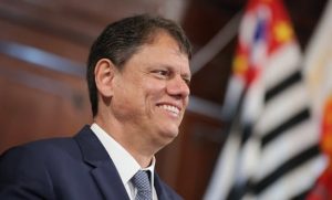 Tarcísio dispara com 46% em São Paulo; Haddad o mais rejeitado, revela Datafolha