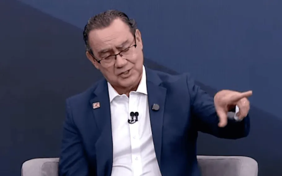 Augusto Cury propõe mandato de 8 anos no STF, fim da vitaliciedade e mudanças no Bolsa Família