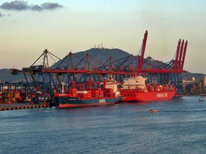 TCU derruba liminar e libera contrato bilionário no Porto de Santos sob protestos da oposição