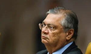 “O Brasil está conhecendo quem é Flávio Dino”, afirma jornalista alvo de operação após expor uso de veículo oficial