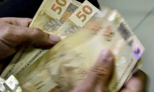 Déficit estrutural do governo dobra e atinge 1,4% do PIB, alerta IFI