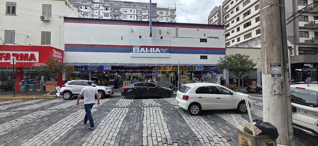 Polícia Federal investiga suspeita de maquiagem em metas e bônus na Casas Bahia em meio a crise bilionária