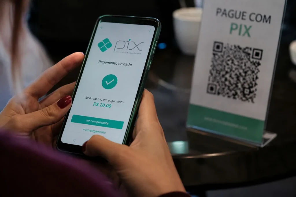 Instabilidade no Pix trava transferências em oito grandes bancos e acende alerta no Banco Central