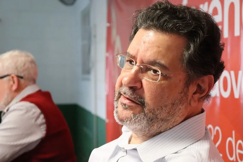 PCO e siglas de extrema-esquerda lideram candidaturas a governador em 2026; PL domina disputa pelo Senado