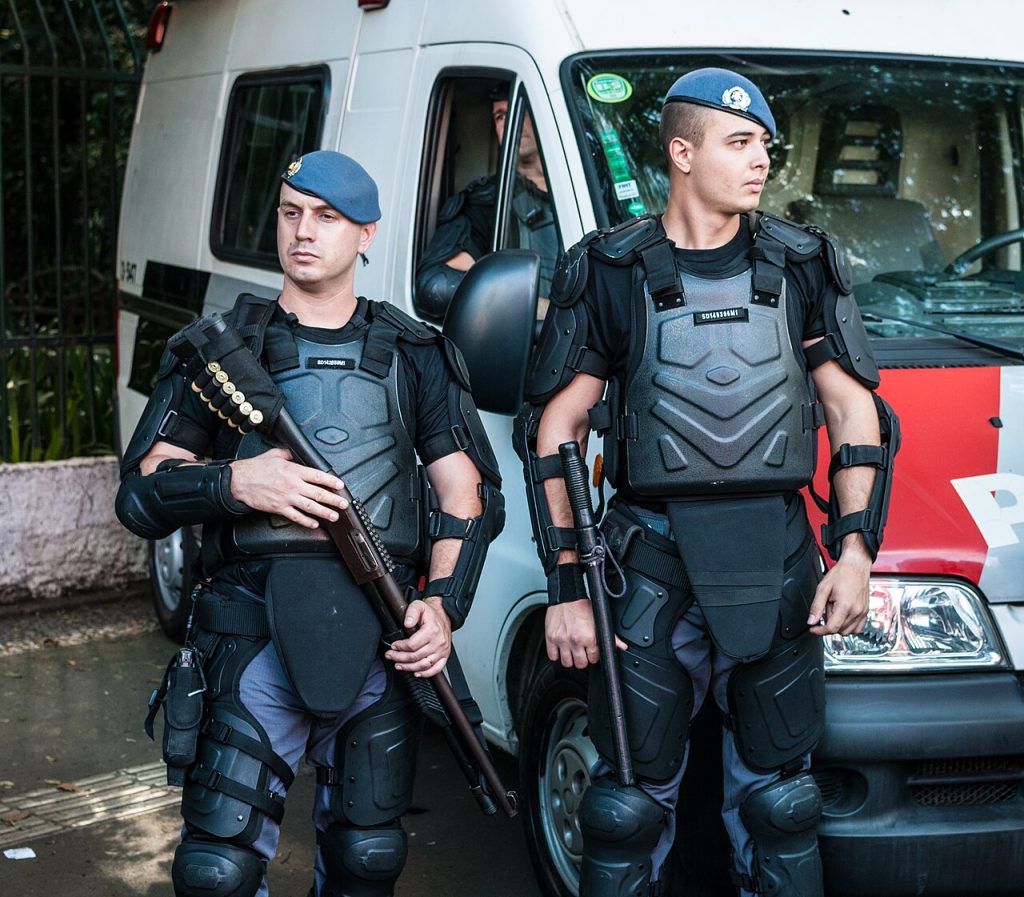Golpe de R$ 500 mil: PM desmantela 'casa-bomba' do narcotráfico em Paraisópolis