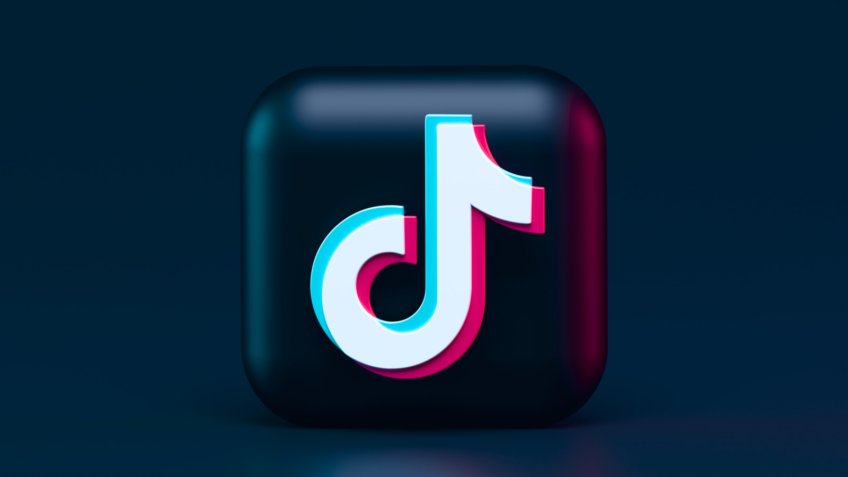 Governo multa TikTok em R$ 153,7 milhões por falhas graves na proteção de dados de menores