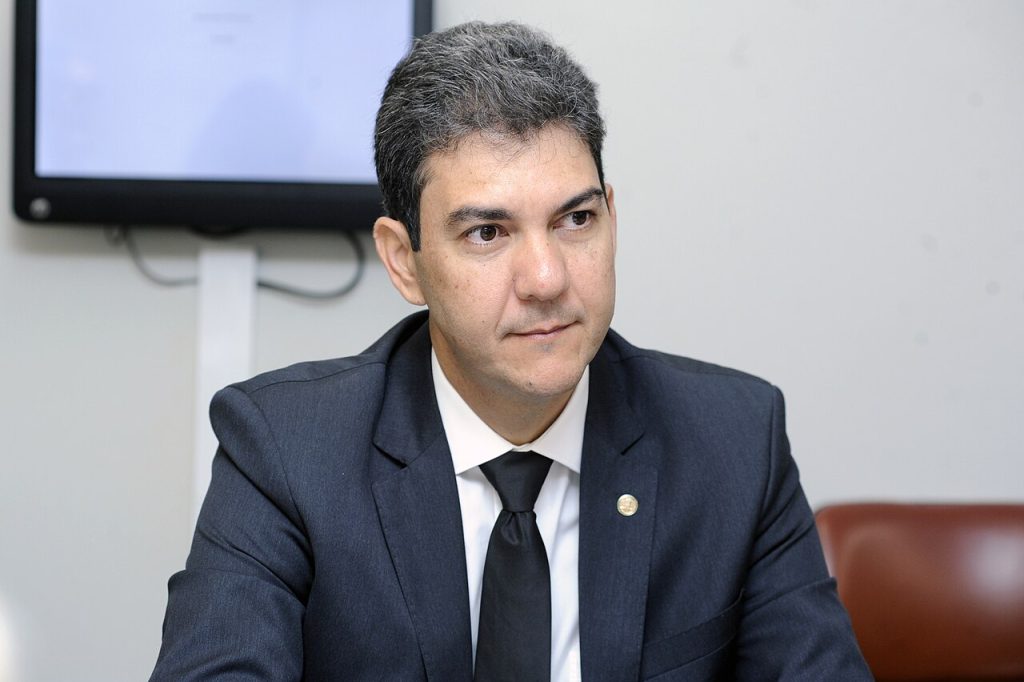 Eduardo Braide abre quase 20 pontos de vantagem e lidera corrida pelo governo do Maranhão com 44%, aponta Quaest