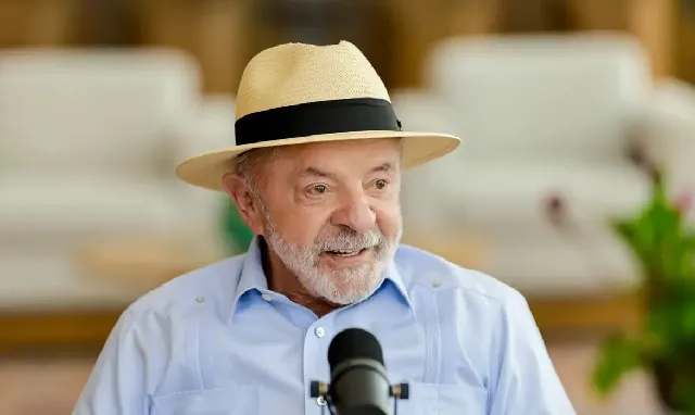 Lula cancela comício no RS e altera planos da campanha de Juliana Brizola