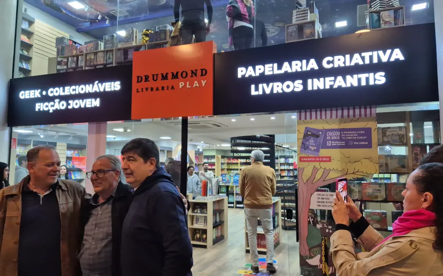 Drummond Livraria expande operação no Conjunto Nacional com espaço de 40 mil títulos para jovens