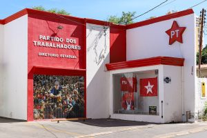 Partidos controlam 85% do dinheiro da eleição e campanhas chegam a R$ 770 milhões