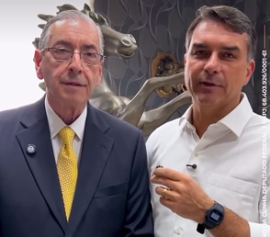 Flávio Bolsonaro grava com Eduardo Cunha, exalta queda de Dilma e sela aliança em Minas