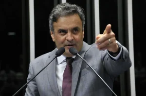 Aécio Neves recua de aposentadoria e decide disputar vaga no Senado por Minas Gerais