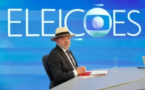 Lula defende Lulinha em investigações da PF, minimiza dívida pública e promete criar novo ministério