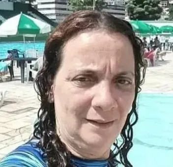 Pedagoga do 8/1 segue presa em hospital psiquiátrico enquanto assassinos são soltos por resolução do CNJ