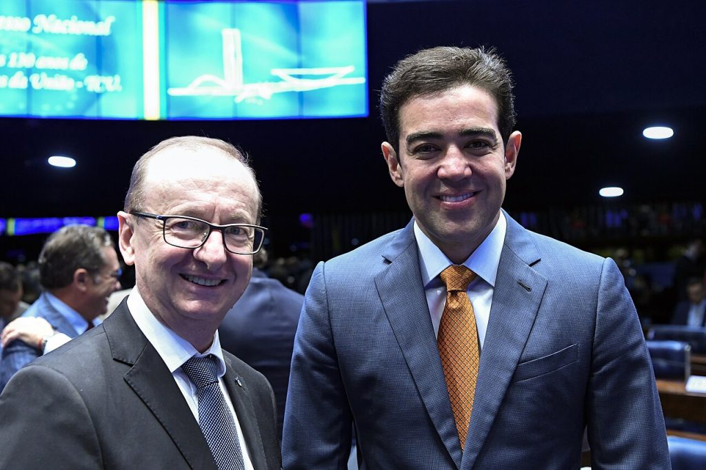 Saídas de Bruno Dantas e Augusto Nardes abrem disputa por vagas estratégicas no TCU