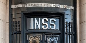 Empresa ligada ao 'Careca do INSS' movimenta R$ 6 milhões e mira contrato milionário na Saúde