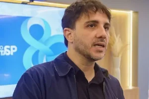 Toffoli retira de pauta candidatura de Renan Santos e aponta indícios de irregularidade em 18 perfis