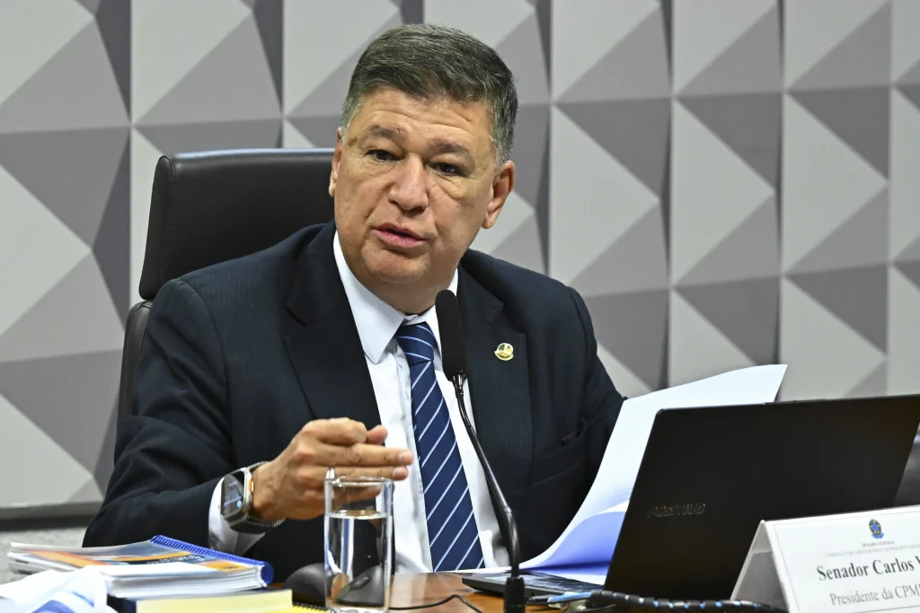 Carlos Viana aciona STF e pede afastamento imediato de Paulo Gonet no caso Banco Master