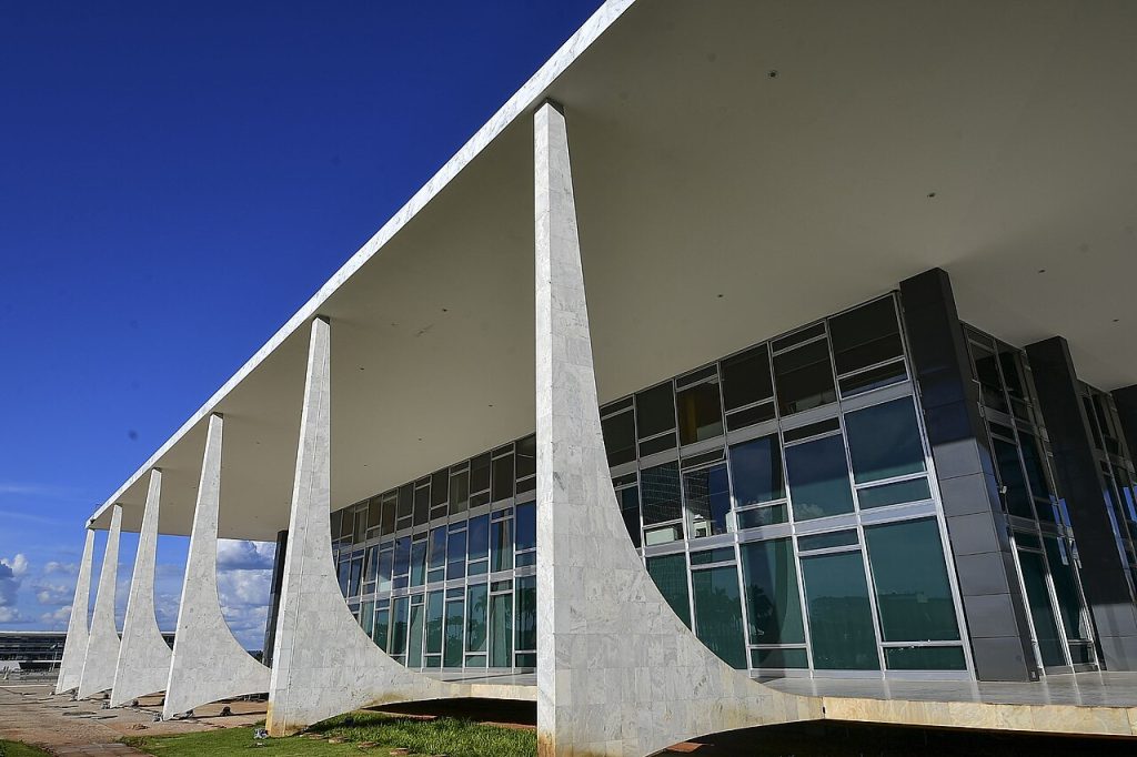 Daniel Vorcaro relata ao STF tortura psicológica e intimidações para blindar diretor da PF