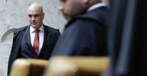 Ala do STF teme efeito dominó e resiste a sacrificar Moraes em meio ao escândalo do Master
