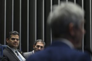 Por que Rogério Marinho não assinou o novo pedido de impeachment contra Alexandre de Moraes?